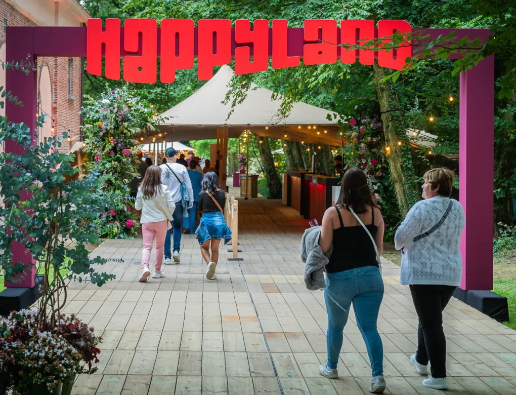 Happyland Group Daenens